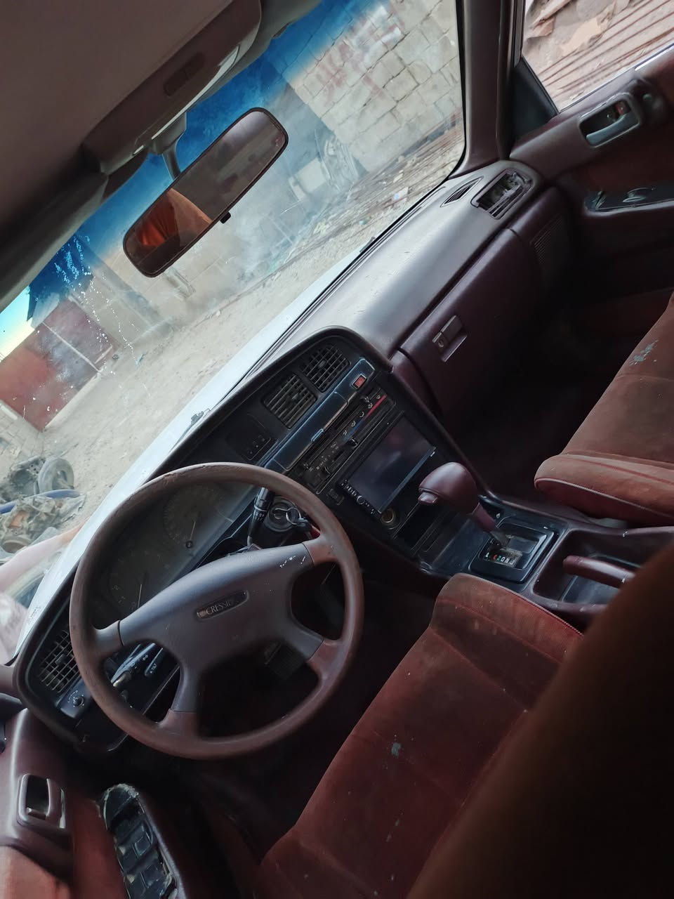 السلام وعليكم سياره كروسيته يسرا بلا سياره جاهزه حداديه جديده تخم تاير مكفوله من الضربه مصبوغه عام مكينه وكير خير من الله رقم بصره بسمي سنويه منتهيه سعرها ،(52) مكاني بصره ابو الخصيب وهذا رقمي ‏‪***********‬‏ وانه خادم
