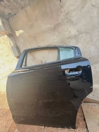 باب سيارة • مقاس ١٤ • للبيع