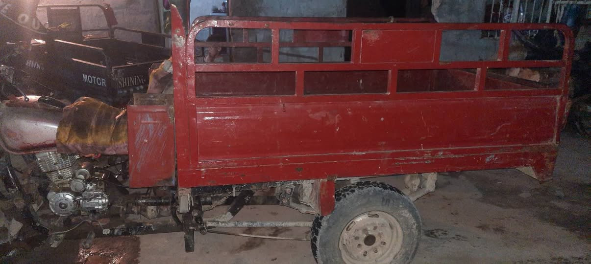 سلام عليكم ستوته موديل 15 كلك أوراق ضايعه محرك24ا مكاني حله ابو غرق السعر 800 وبيها مجال حك الجيه ***********
