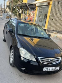 اوتوماتيك • مكينة نظيفة • داخلية جلد