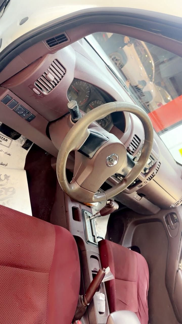 السلام عليكم 
نافارا للبيع موديل 2013 
ماشية 230الف رقم اربيل
سيارة نصبتهة حلوة داخلهة نظيف
تبريدها ثلج 
بيها خيط تبخير 
السعر 11الف بيها مجال 
الي يريد يتواصل رقم ***********
