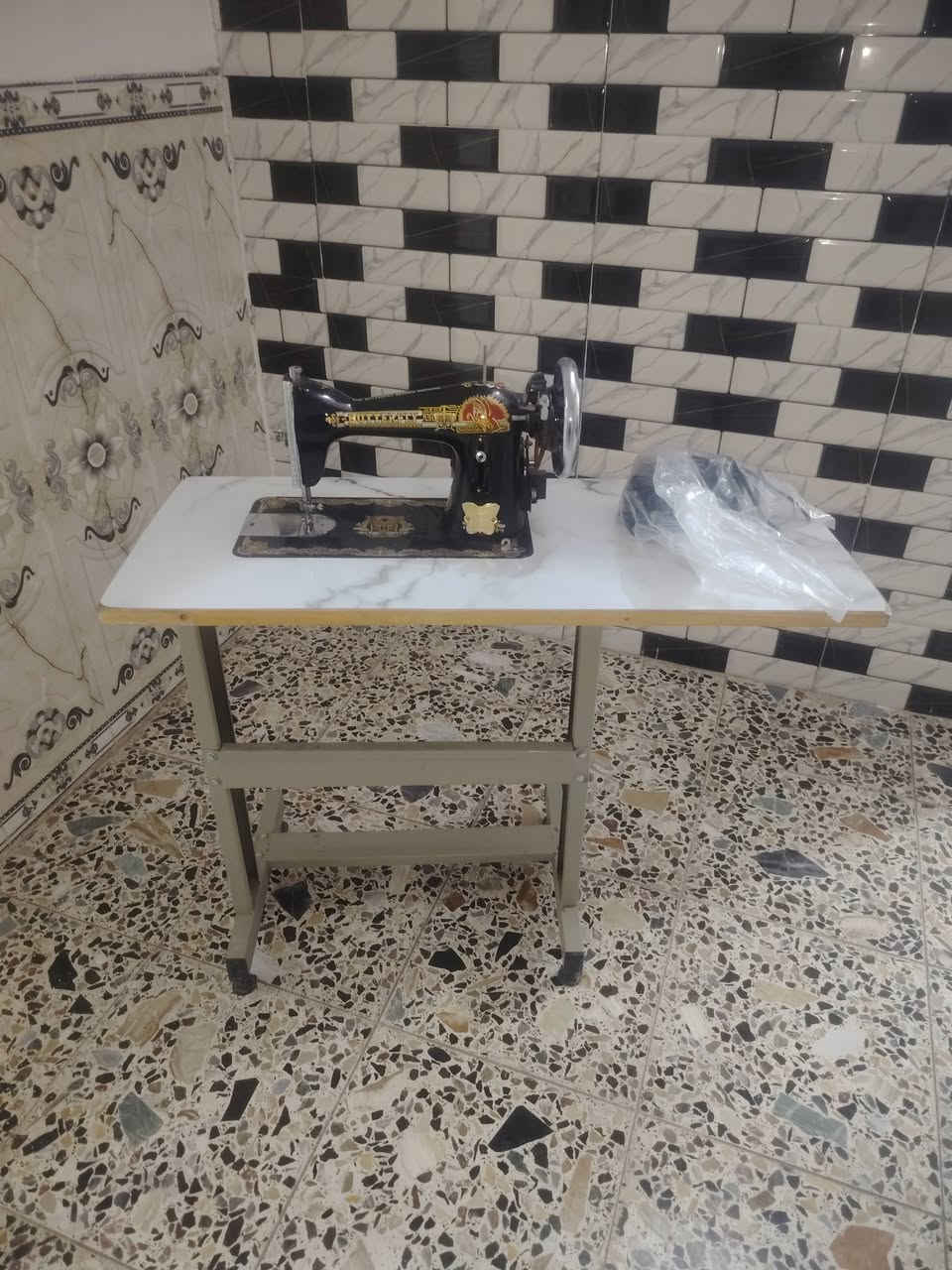 للبيع سعر ١٠٠


**إذا كنت صاحب هذا الإعلان وتريد حذفه لأي سبب، رجاءا أرسل رسالة إلى الدعم الفني**