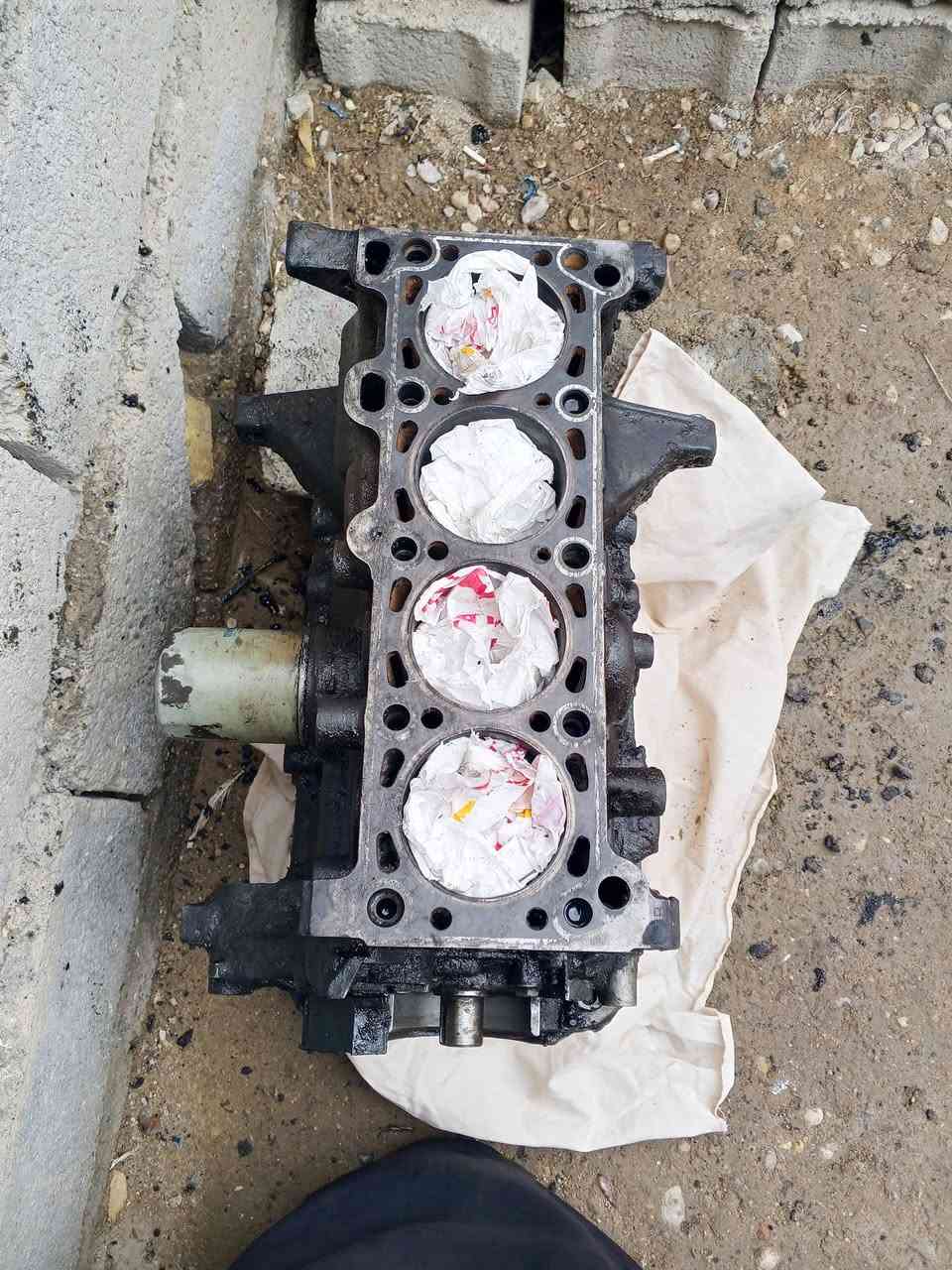 نص مكينه مال طيبه بدون كاور اصليه شركه عوزها تجفيت رنگات ما مجفته قبل سعر 200 وبيها مجال ناصريه بلصخيين خلف جسر الحولي ***********
