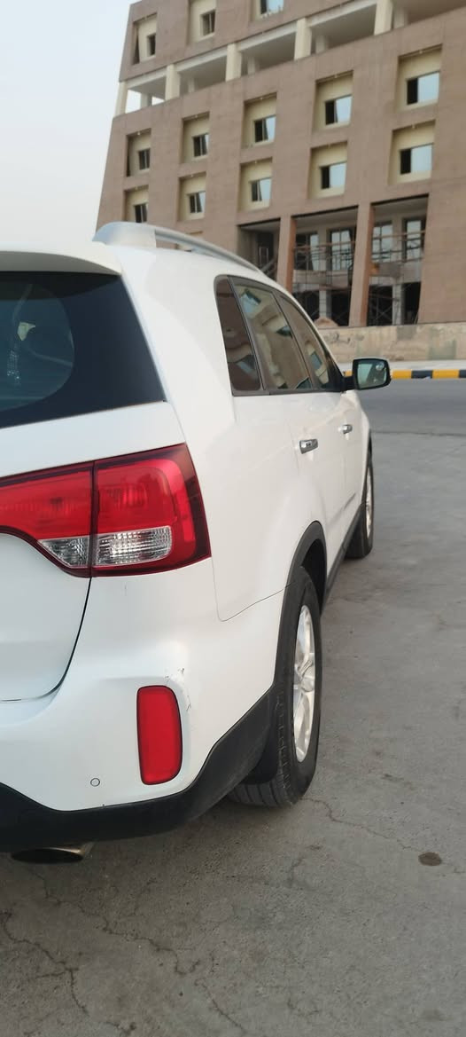 15امريكي 4سلندر مكفوله من الصبغ فقط بارد خمسه راكب دواخل جلد اسود كامره حساس خلفي  كامره تحكم بالستيرن تدفئ كشن الامامي السعر 150بي مجال مكان الناصريه ***********
