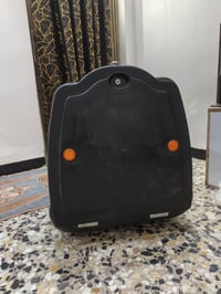 2 بوكس دلفري للبيع كل واحد او سعرة الاسود جديد مستعمل 3ايام والبيض مست...