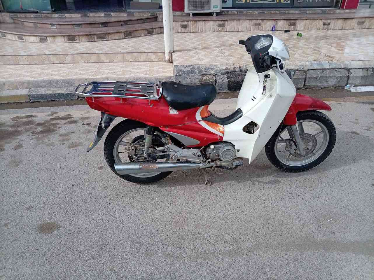 السلام عليكم سرفيز للبيع موديل 15دبل دسك مكينه مامفتوحه تخم تاير جديد السعر 600 وبي مجال ***********
