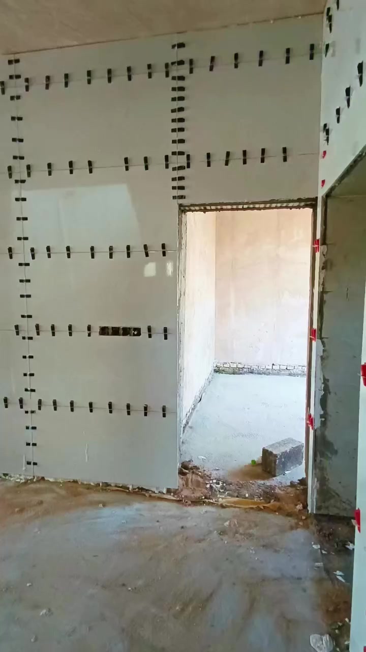 خلفه سيراميك متفرغ لشغل شرط شغل درجه اولى وإشراف ‏‪0786 783 9099
