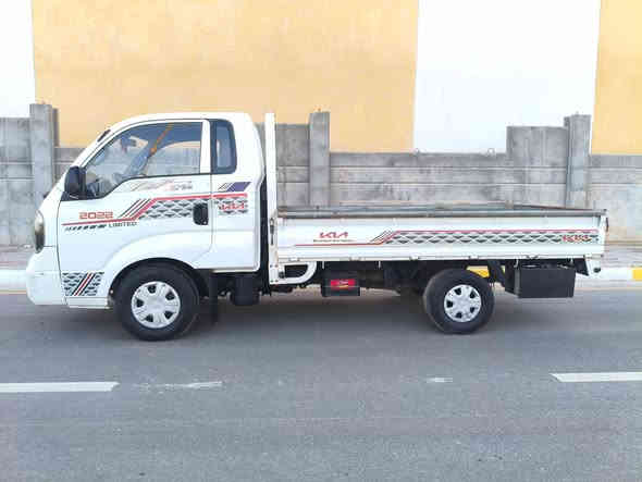 السلام عليكم للبيع كيه بنكوه مديل 2013 كفاله عامه بيه بس باب السدر صبغ فقط اثر شخط مكينه كير حداديه جهزه من كلشي تبرد ثلج تدفه مكينه 2700 محدثه 2022 بجم كامل السعر 95 مكان السياره كربلاء الستفسار اكثر عل رقم*********** مكلف بل نشر بيع فقط
