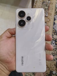 ريلمي ١٥ برو • مستعمل • اقل من شهر