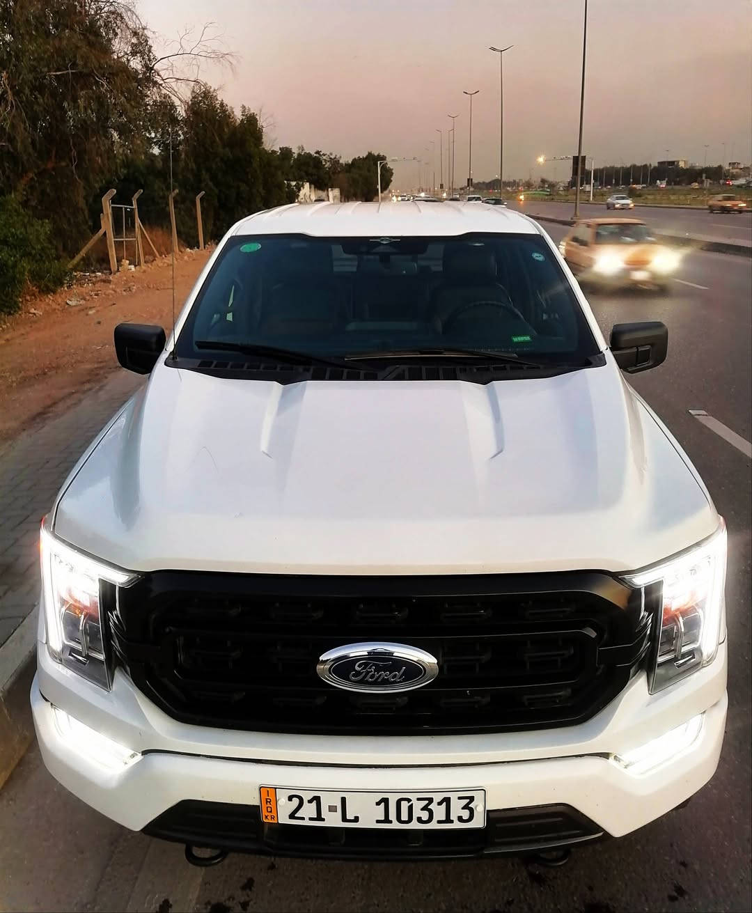 فورد F150

موديل 2023
محرك 2700 تيربو
المسافة 49 km + 
مواصفات XLT
باب طويل 
بدي قصير 
بصمة ابواب
بصمة تشغيل 
تشغيل عن بعد
كير طرح
كير 10 نمر
4×4 فور ويل
تحكمات ستيرن
هاند بريك بصمة
نظام اوتو بارك
نظام البقاء في المسار
شحن واير ليس 
شاشة كبيرة
كاميرا خلفيه 
اوتو ستارت ستوب
نقطة عمياء 
تحديد سرعة 
تحديد مسار
رادار امامي 
رادار جانبي
رادار خلفي
حساسات أمامي
حساسات جانبي
حساسات خلفي
ستيرن كهرباء 
ستيرن تدفئة
كشنات جلد
كشنات كهرباء 
كشنات تدفئة 
صندوق كهرباء 
غلاف صندوق
فول لايت لد زنون
انضمت قيادة متعدده
بعد هواي مواصفات 
السعر 305 ورقة وبيها مجال
حادثها تبديل دعامية مع شباك ومازدة صور الحادث موجودة

للاستفسار 
***********
