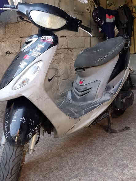 للبيع دراجة ماكس قَجْمة
🔸 شرط كارتون
🔸 شرط رَمْبَة
🔸 شرط ما مفتوحة
🔸 شرط فول ومكفولة

الدراجة نظيفة جاهزة  وما بيها أي ملاحظة.

السعر: 900 ألف وبيه مجال قليل
رجائا المو شراي لا يدخل ويتعبني 
رقم واتساب ***********
