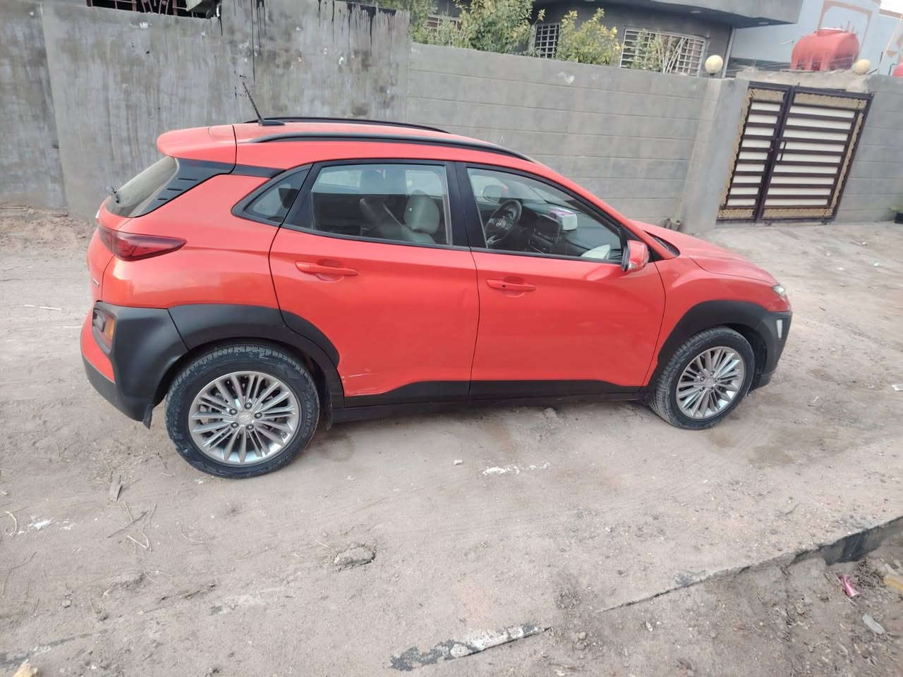 السلام عليكم
هونداي كونا
موديل 19 وارد امريكي
حادثه بس بنيد فقط
مكينه 2000
سياره مال بيت جاهزه،
مكان بابل سياحي
السعر 125 اوبيه مجال
للستفسار اتصل على الرقم ***********
