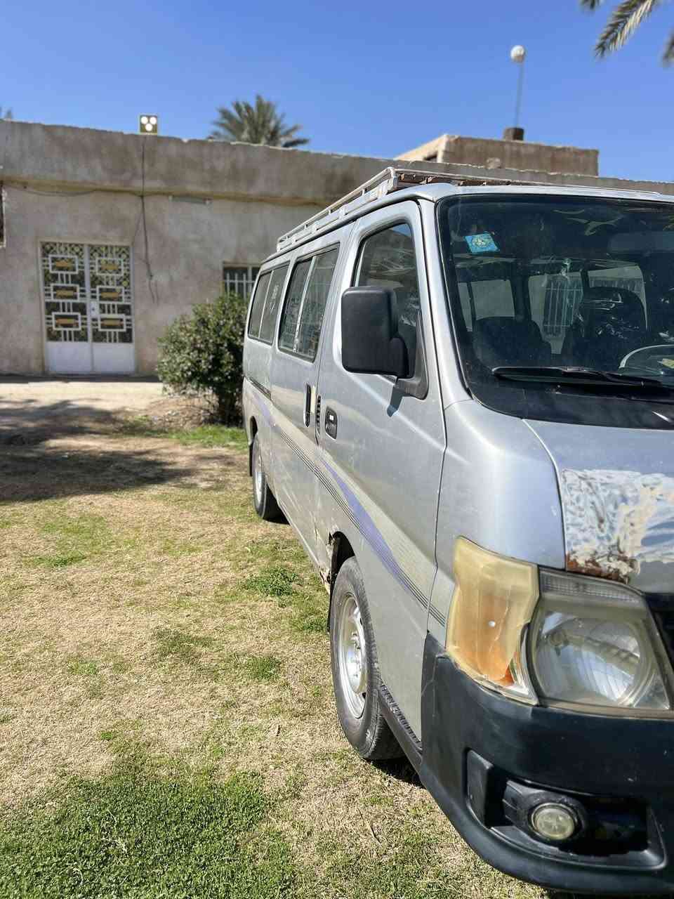 سلام عليكم نيسان ناصي لبيع موديل2011سياره خير من الله بيه صبغ مكانات بس اني بيعلك حزام سعر 110 وبيه مجال بسيط***********
