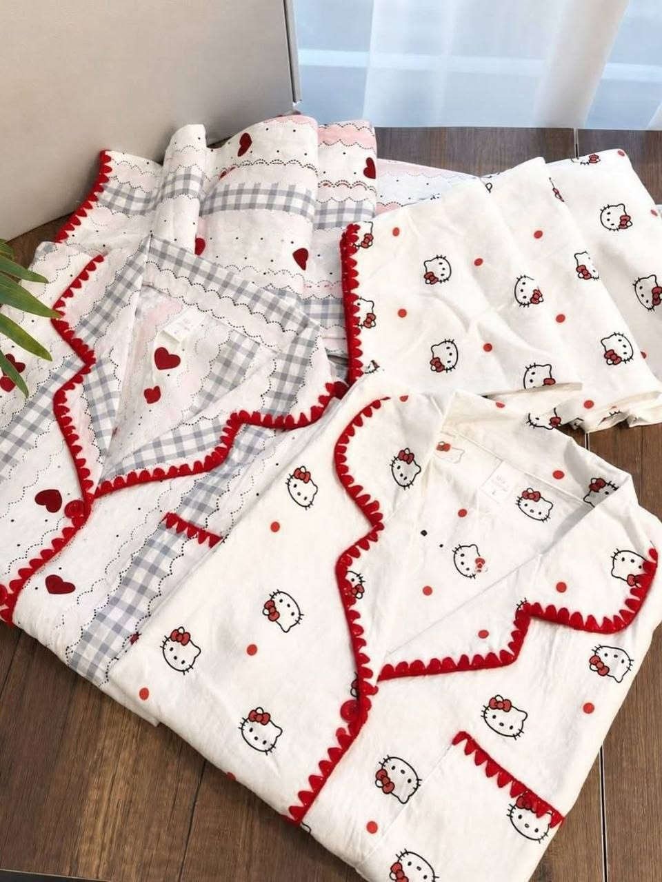 بجايم هيلوكيتي للعيد صارت جاهزه 💗🥹

بجايم خامه تجنن بارده ويجي قياسات S/M/L/XL/XL 🎀

السعر ١٨ الف


**إذا كنت صاحب هذا الإعلان وتريد حذفه لأي سبب، رجاءا أرسل رسالة إلى الدعم الفني**