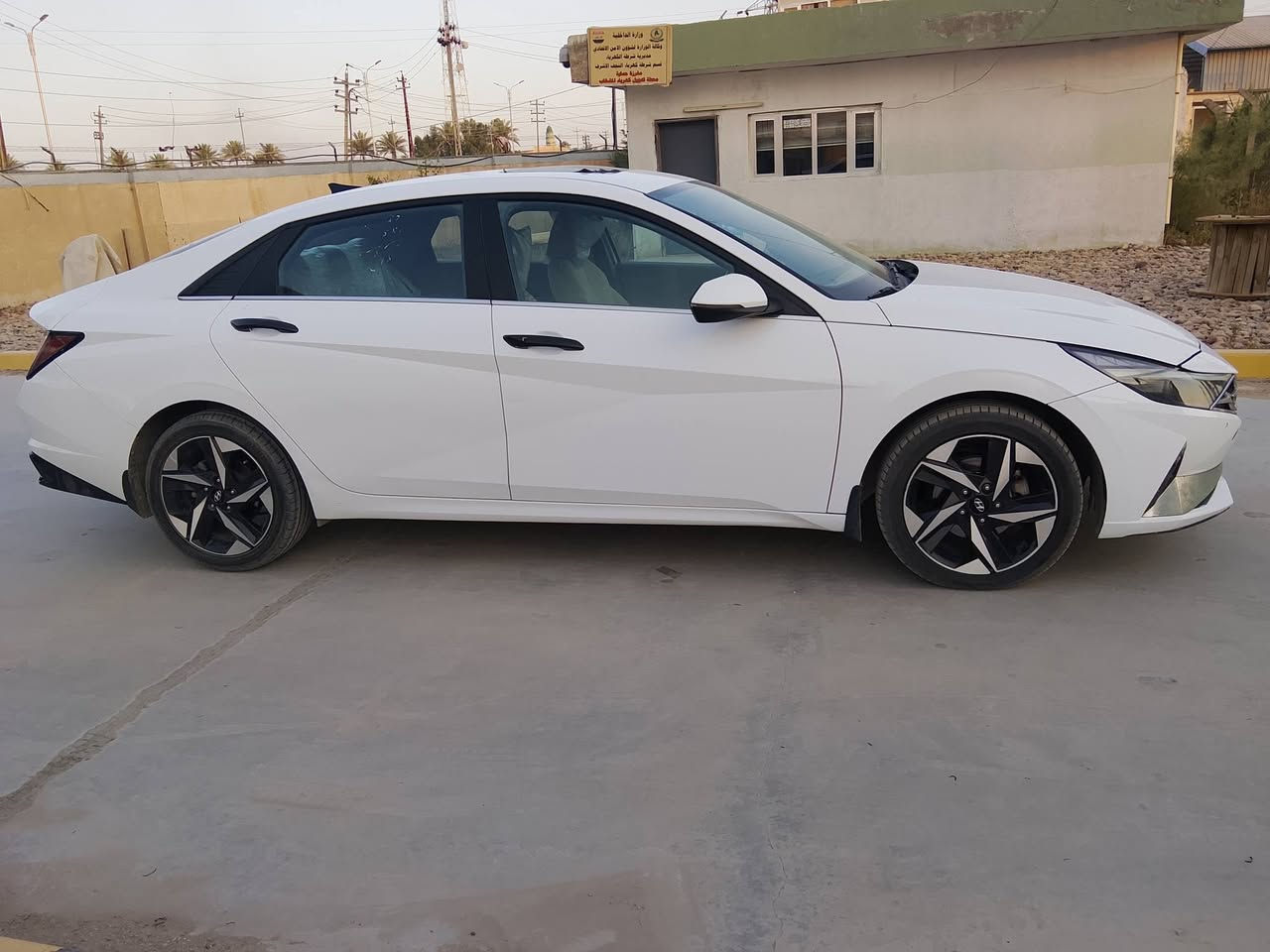 السلام عليكم .. للبيع النتره 23 خليجي مكينه 600 رقم اربيل بيه مكانات بارد السعر 150 ..للستفيار اتصال ع الرقم .. ***********
