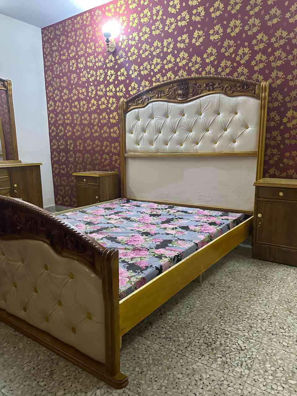 غرفة 6 ابواب 
الوجه صاج الداخل خشب عادي  القاعدة 
بلوك الضهر جرجوبة براغي 

*القياس 
الكنتور ارتفاع   220 سم وعرض 360سم 

توصيل بغداد مجانا اطراف 25
توصيل محافظات قريبة 75

السعر 960 الف بغداد, العراق


**إذا كنت صاحب هذا الإعلان وتريد حذفه لأي سبب، رجاءا أرسل رسالة إلى الدعم الفني**