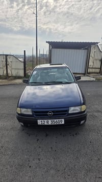 اوبل استرا • ١٩٩٢ • توماتيك