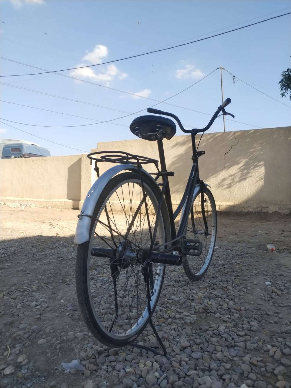 سلام عليكم بيسكل البيع  رقم هاتف ***********
