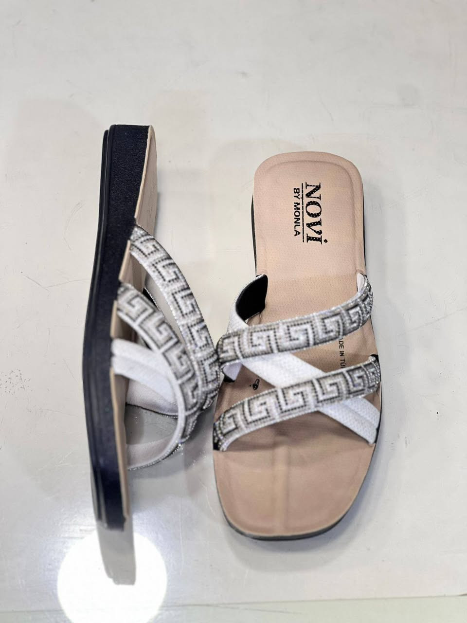 #شحاطه نسائي طبي
🔥🔥🔥 🔥🔥🔥
#الأناقة__الثقه__المصداقيه_بالتعامل
♥️♥️♥️♥️♥️♥️
العنوان / بابل - الأسكندرية - شارع الخضر 
*********** فايبر واتساب تليكرام انستاqa_85a،🚙🚙🚙
