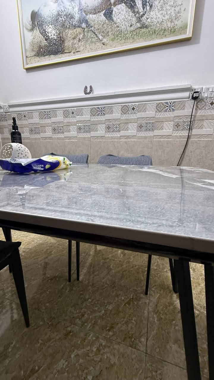 السلام عليكم
ميز طعام جديد مصارلة كم شهر من نوع ثقيل وقوي والكراسي هم قوية قفلة ٣٠٠ اشتريتة ب٤٠٠ سبب البيع المكان صغير بس ضرر صغير بكرسي بزونة عندي


**إذا كنت صاحب هذا الإعلان وتريد حذفه لأي سبب، رجاءا أرسل رسالة إلى الدعم الفني**