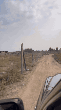 قطع ارض مساحه ٨٠٠ للبيع 
واجهه ٢٥ ونزال ٣٢ 
قرب الشارع الصيني وقرب المعارض 
سكنيه 
سند ٢٥ طابو زراعي 
سعر ٢٥ وبيها مجال 
استفسار ***********
***********
