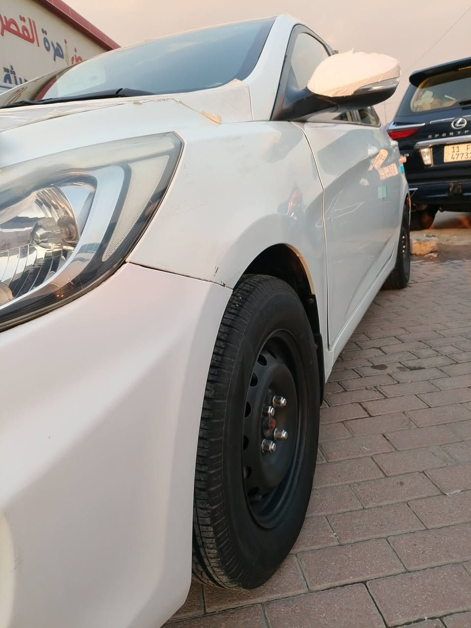 اكسنت خليجي موديل 16 رقم بغداد نكليزي سنويا جديد 
تحويل ثاني يوم. ماشيه سياره 90 محرك.1600 مكفول من الضرب لا تبديل بي صبغ جملغ خلفي سونار موجود بل منشور.. محرك 1600. كير محرك تبريد مكينه كفاله عامه 
سعار سياره 95بي مجال الطيبين حك جيتك العمله 
العنوان بلديات نتصل وتدلل 
***********
.
