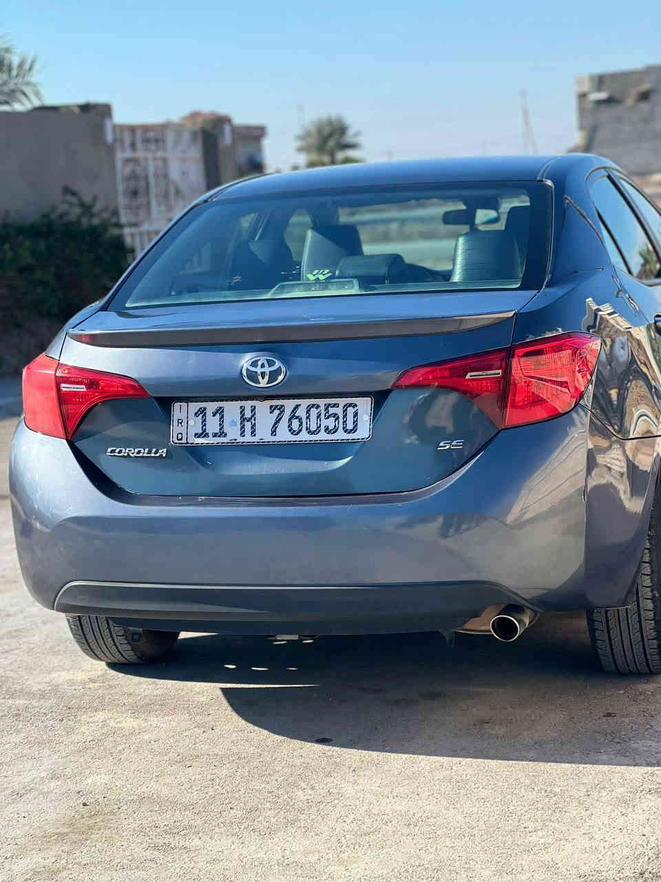 سلام عليكم كورلا اس اي فول مواصفات عدا الفتحه ولبصمه 
موديل 2018 اس اي . رادار شغال حجر بيئه موجود  تحديد مسار مانع انزلاق  نظام ايكو  وسبورت وعادي لايت زنون ااا
عالي ناصي ابلادي شركه .. بجم كبس .. ظررها من امريكا ...
جاملغ خلفي فقط  ..  صدر امامي خلفي جديد  .. تحكمات ستيرن  شفتات استيرن  كشنات جلد وبعد مواصفات ل ايس
معروفه سيارة جديدة ومال جناي .. لشراي يتصل ع الرقم فقط مكانها ديالى ناحيه الوجيهية ‏‪***********‬‏ 
السعر 133 وبي مجال
