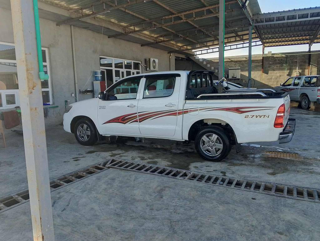 اسلام عليكم 
عذاري موديل 2014 كير عادي 
السنويه لل 28 
السعر 200$
وبيها مجال المكان سديره وسطى 
رقم ***********
