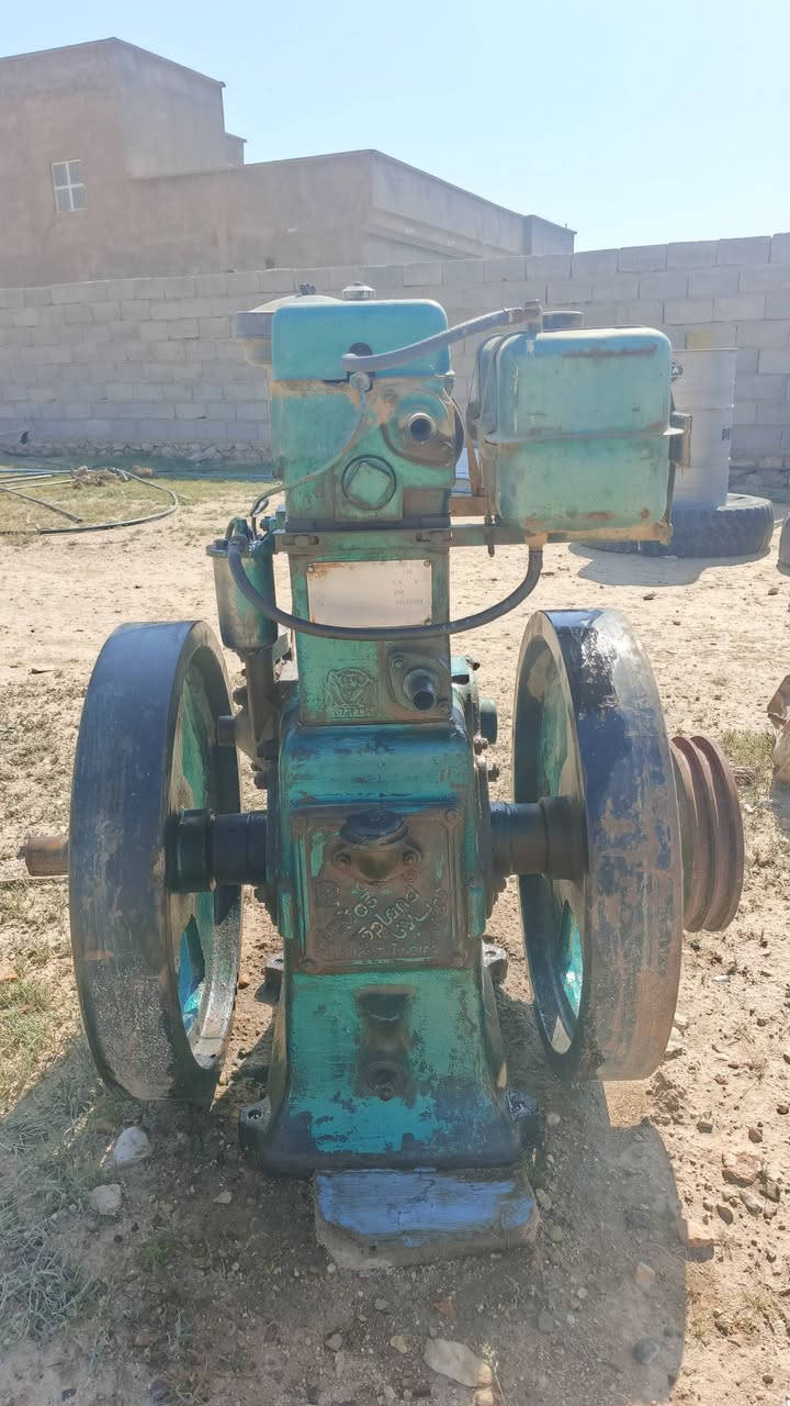 السلام عليكم ورحمة الله وبركاته
مواطير معروضة للبيع 
١- لستر ودينمو 
٢- لستر وحدة

الاستفسار على الرقم 
‏‪***********‬‏
