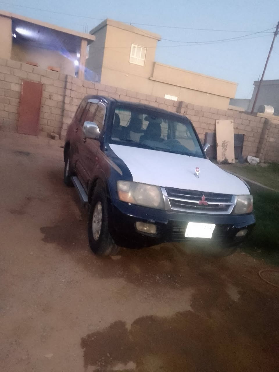 السلام عليكم سياره باجيرو
مديل 2002
رقم كركوك الماني 
سنويه عضم منتهيه صار سنتين 
بيها قطعتين صبغ بدون داخل 
والباقي على البلاد 
شرط التحويل فقط 
صاحبها يريد يحول
صدر وحداديه فول 
محرك وكير جديد كهربائياتها كلها شغاله 
الكير مكانيك فقط شرط والوتماتي خلل كهربائي 
انطي شرط 
السعر67ورقه 
ويرهم امراوس 
ابكامري 2007 /2008
العنوان الشرقاط 
***********
***********
