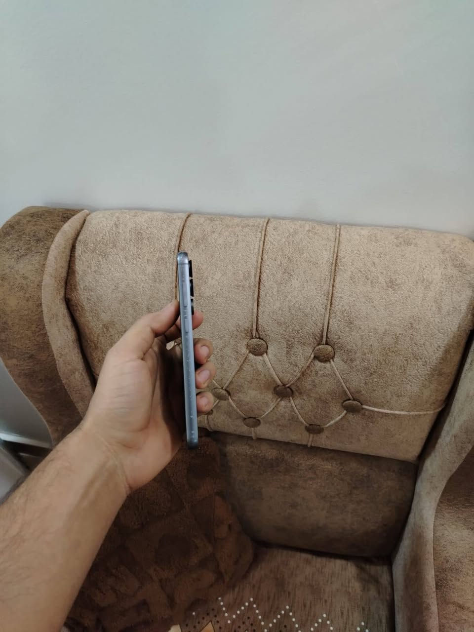 السلام عليكم
Samsung S23FE  

الجهاز ذاكره 128 رام 8+8 يصير 16كيكا سلاسه فول
شاشة اموليد 120 هرتز 
معالج اكسنوزس 90 فريم ببجي 
شرق اوسط دبل شريحة  وتر بروف مكفول من كلشي
نظافة الجهاز 💯 /💯 سعره 380 بي مجال بصيط 
عنواني/ بغداد/مدينة الصدر
متواجد خاص


**إذا كنت صاحب هذا الإعلان وتريد حذفه لأي سبب، رجاءا أرسل رسالة إلى الدعم الفني**