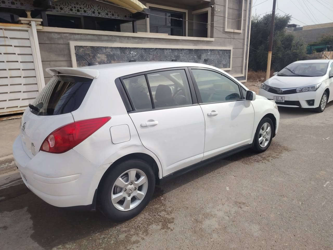 نيسان تيدا 2007 SLفول
فتحه بصمه تشغيل بصمه ابواب شاشه كامره تحكمات داخل بيجي محرك 1800 ماشيه 128

تبريد ثلج صدر امامي خلفي جاهزه بيهه 4قطع صبغ رشات بدون دواخل السعر 79

***********

***********
