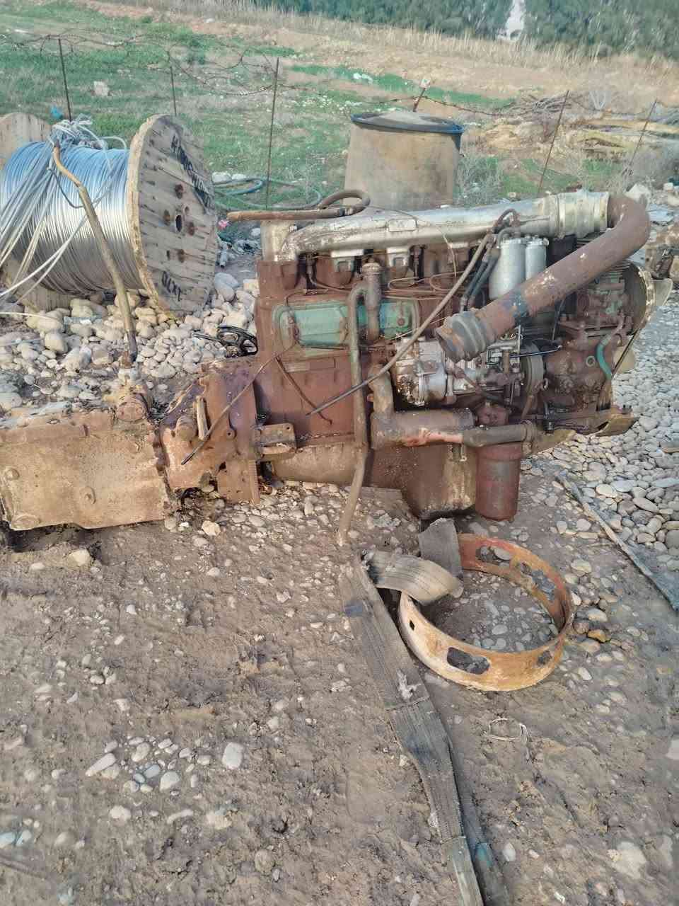 محرك  اغجم حجم ٤٦ للبيع ***********
