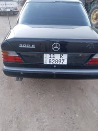 مرسيدس 300E • ٩٢ • رقم انكليزي