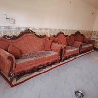 ٨مقاعد • خشب بلوك • نظيف