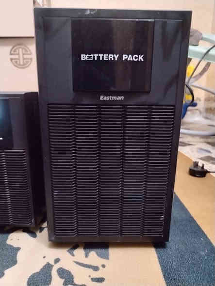 للبيع UPS صناعي مع Battery Pack خارجي بحالة ممتازة، كان مستخدم بمعمل ومربوط على طابعة فلكس Mimaki.
الجهاز شغّال بدون أي مشاكل قبل شهرين، ونظيف.
⚡ المواصفات:
UPS صناعي احترافي (Online)
Battery Pack موديل: 72V12
الخرج: 72V DC
السعة: 18Ah
مناسب لطابعات:
Mimaki
Roland
Epson
Mutoh
أو أي أجهزة تحتاج حمل ثابت وحماية من انقطاع الكهرباء
الجهاز متحمّل للاستخدام الصناعي وليس منزلي
💼 مميزات الجهاز:
استقرار عالي بالفولت
يحافظ على الطابعات الصناعية أثناء الطباعة
بطارية قوية 72V تعطي وقت احتياط ممتاز
الجهاز نضيف ومستخدم قليل اسف ع الاطاله عنواني شعب  ***********

