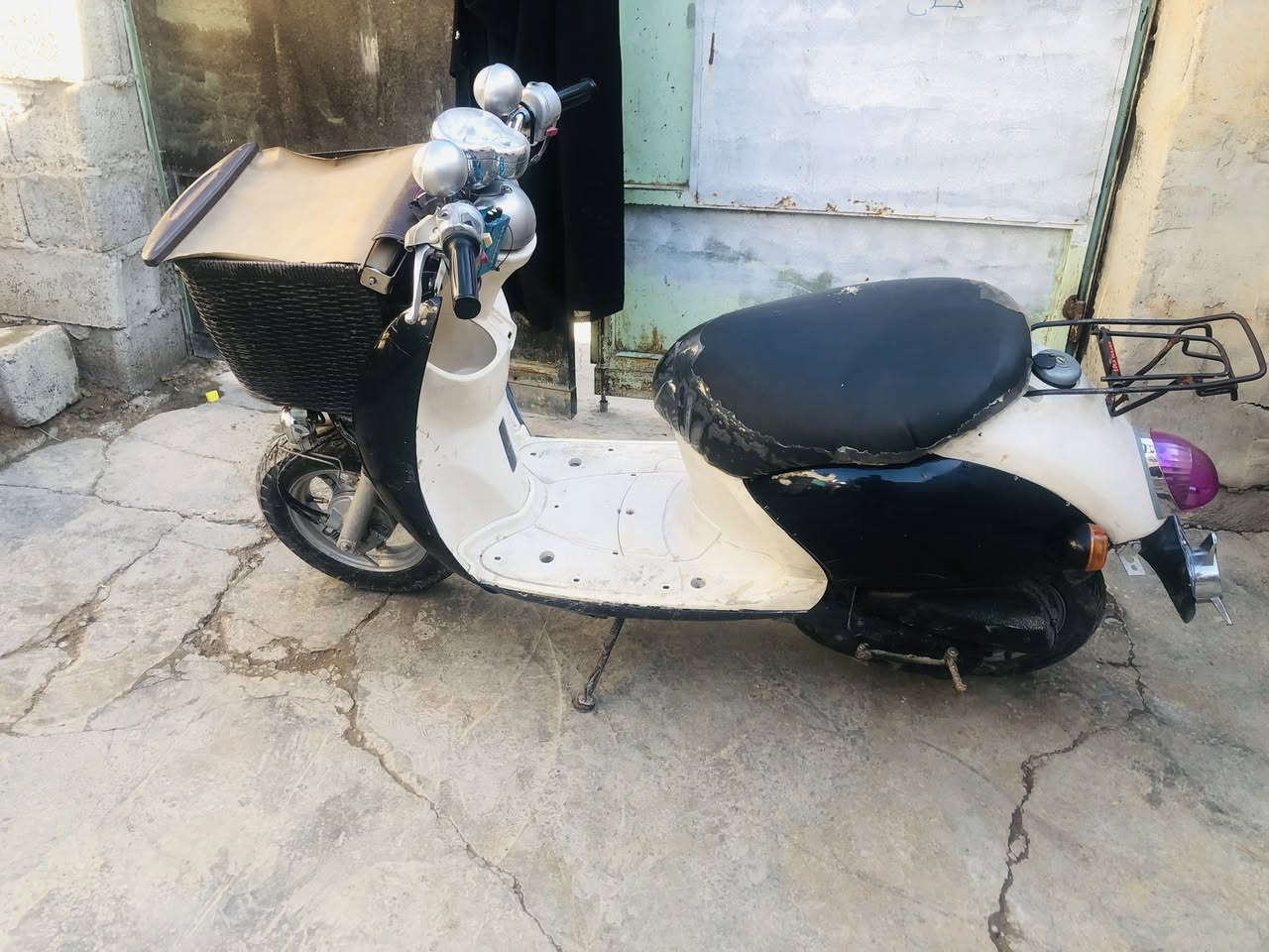 سلام عليكم درجه عبد الحليم مكفوله من كلشي
سعر ٣٥٠بيه مجال هاذه رقم صاحبه ***********
