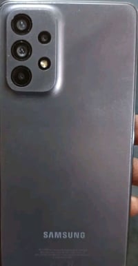 سامسونج A73 • ١٢٨ • شاشة مكسورة