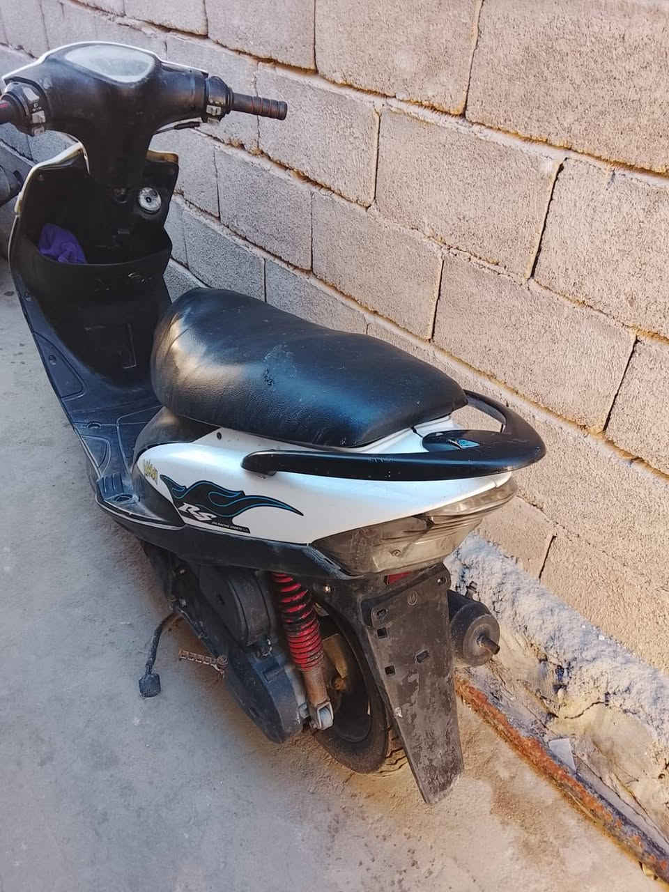 ماكس عدله سلف وهندر شغالات كلوبات وشاير شغالات هورن شغال قفال صندوك شغال دراجه حلوه ب550 رقمي 
***********
