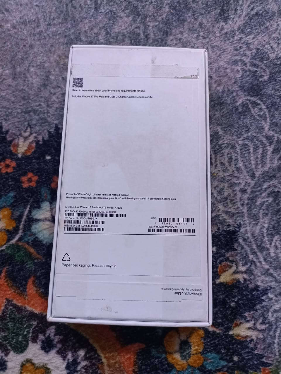 ايفون 17 برو ماكس مجدد اماراتي مو صيني المواصفات تشغيل الكامرة من الدكمة الصفح نفس نسخة الوكالة و الشكل طبق الاصل من النسخة الاصلية و يحتوي على منفذ لشريحة السيمكارت السعر 100 الف قفل قفل العنوان بغداد
 للتواصل:***********
