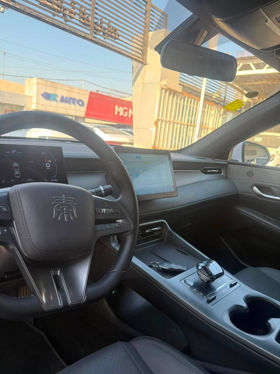 للبيع | BYD qin Plus 2025

الموديل: 2025
اللون: أبيض
الممشى الكلي: 5,900كم فقط
900على المحرك
و5000كم على الهايبرد

السيارة بحالة ممتازة واستعمال نضيف جداً

✅ جميع أغراضها الأصلية موجودة (الشاحن + الكارتات)

✅ اقتصادية وعملية ومريحة بالقياده

💰 السعر: 18,100مليون

📞 للاستفسار والاتصال:
***********

📍 موقع السيارة: بغداد معارض البياع
