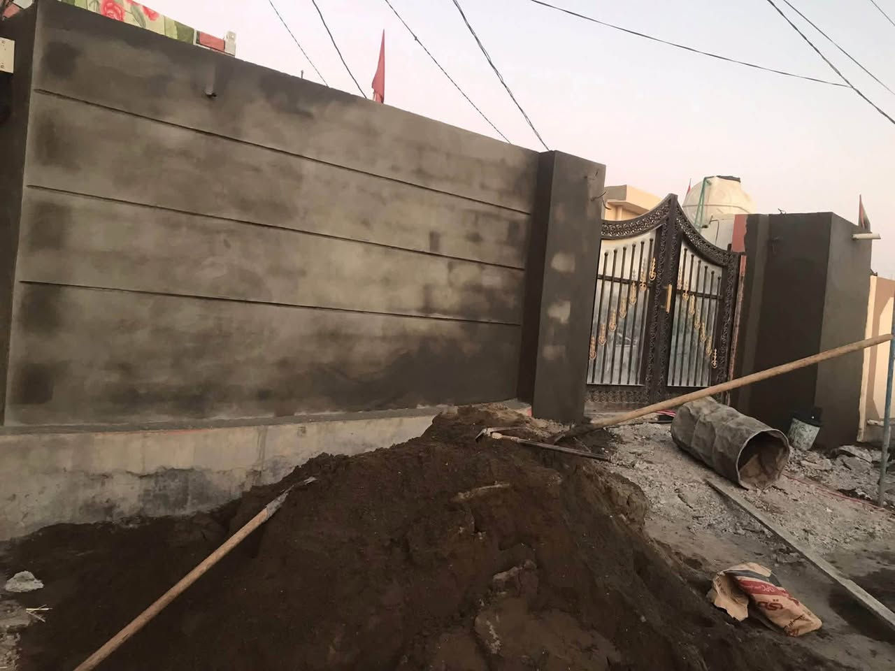 لباخ متفرغ حاليًا
نشتغل قطعي وع المتر حسب العمل سقل / جراره / واجهات /تصفير / مساطر شغل كله شرط ليزر وكبان 
***********

