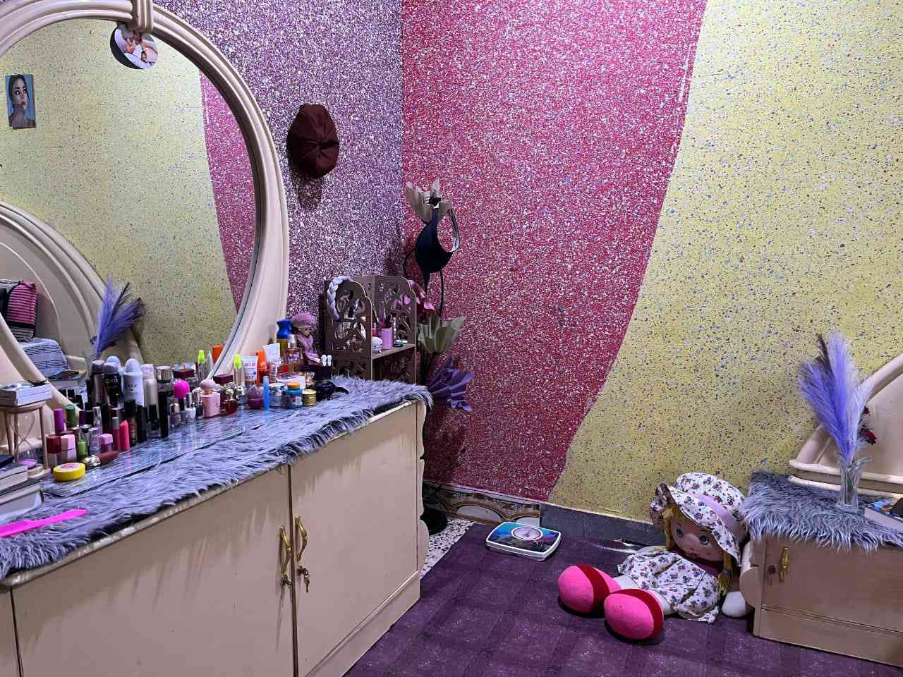 غرفة للبيع السعر 350 وبيهة مجال العنوان شط العرب ***********
