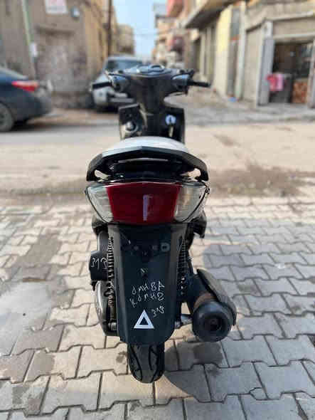 دراجه سكنس فحل ياباني جديده مال رمبه نوزل خطين قبق نفخ ستان كهربائي مكينه ناعمه كفرات اصليه دراجه تتعب دكول جديده مكفوله اي نقص مابيها السعر 750 الف العنوان بغداد الكرخ ***********
