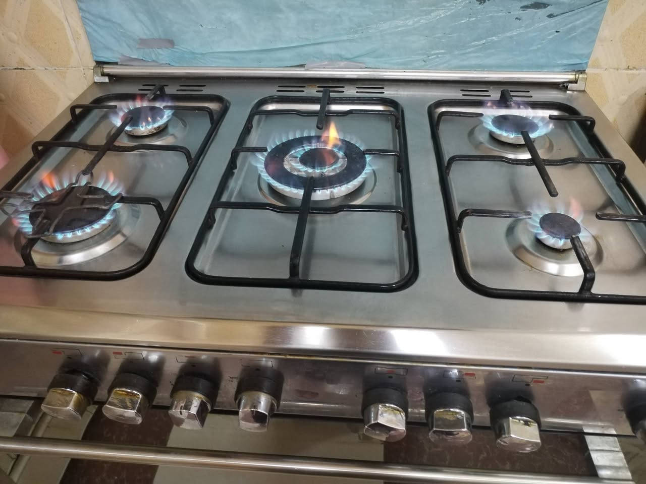 طباخ مستعمل نضيف وناره عاليه كله يشتغل سعره ٣٠٠


**إذا كنت صاحب هذا الإعلان وتريد حذفه لأي سبب، رجاءا أرسل رسالة إلى الدعم الفني**