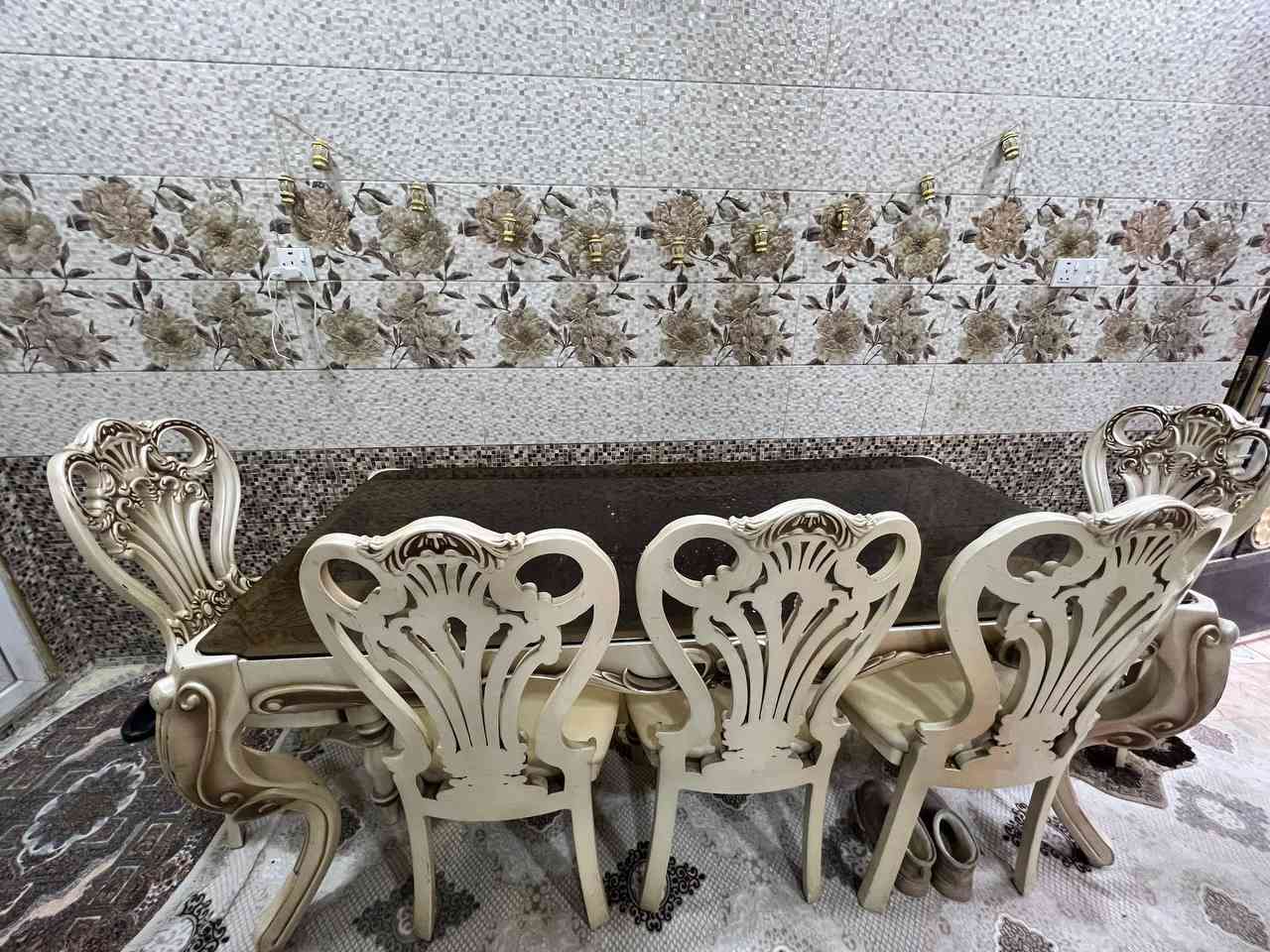 ميز طعام صاج وجه زجاح درجه اولى 6 كراسي اخذته 750 اخو الجديد اريده 450 شراي خاص


**إذا كنت صاحب هذا الإعلان وتريد حذفه لأي سبب، رجاءا أرسل رسالة إلى الدعم الفني**