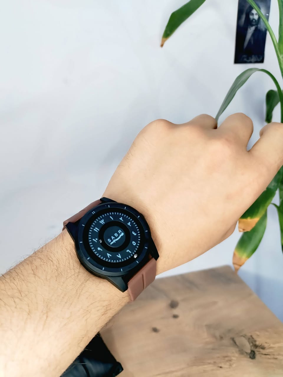 الساعه صبر الفخامه
ارقام عربي 
فيكتها ببدال الاميال يكون صجم 
دبل قفل مغناطيس 
الضهر مختم وضد الماي
مكاني قضاء المدينه


**إذا كنت صاحب هذا الإعلان وتريد حذفه لأي سبب، رجاءا أرسل رسالة إلى الدعم الفني**