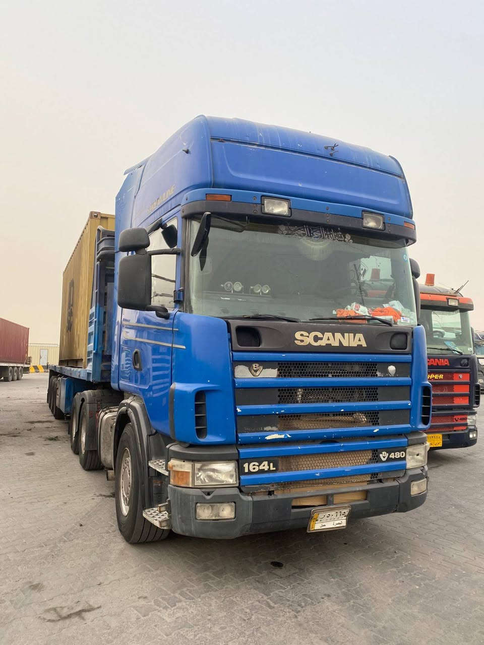 سكانيه للبيع موديل 2002 تخم تاير كير 3 3 مكينه 8 رقم بصره سنويه جديد ***********
