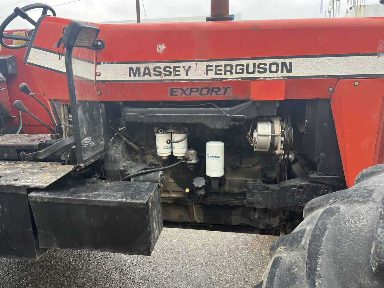 سلام عليكم
تركتر فوركسن صدامي برازيلي للبيع حجم120 مديل2001 واتساب***********
اتصال***********
استفسار
