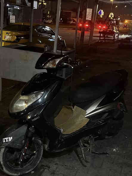 سلام عليكم سكنز فحل نوزل كامله مكمله اي نقص مابيه فقط دشبول يرادله واير مكينه خرسه ناعمه تجي تفحص وتاخذ من باب البيت العنوان بغداد الصليخ رقم الهاتف ***********دراجه دراجه نكره بكل وقت السعر 600وبيه مجال للشراي وكل الهلا بجميع
